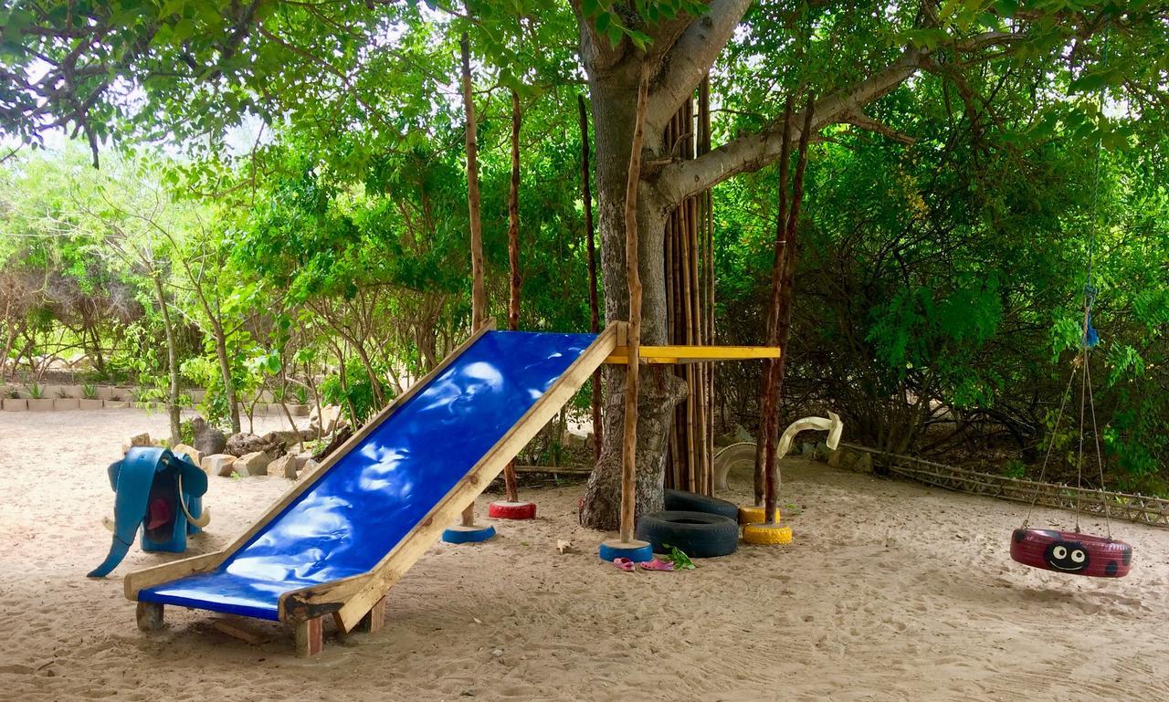Nzuwa Lodge Pemba Exterior photo