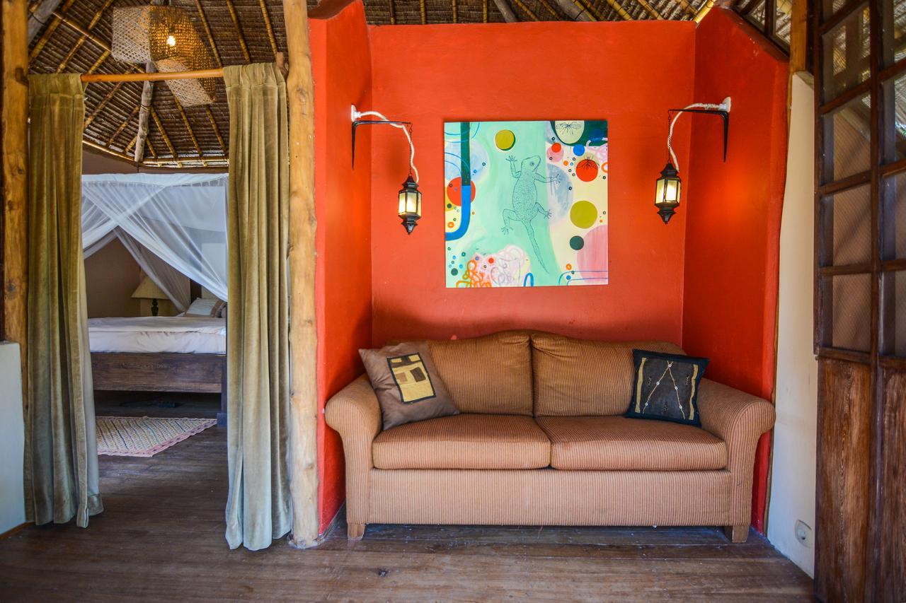 Nzuwa Lodge Pemba Exterior photo