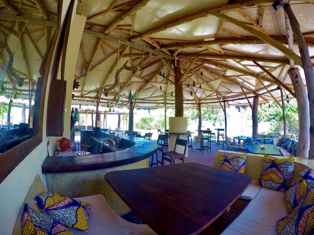 Nzuwa Lodge Pemba Exterior photo